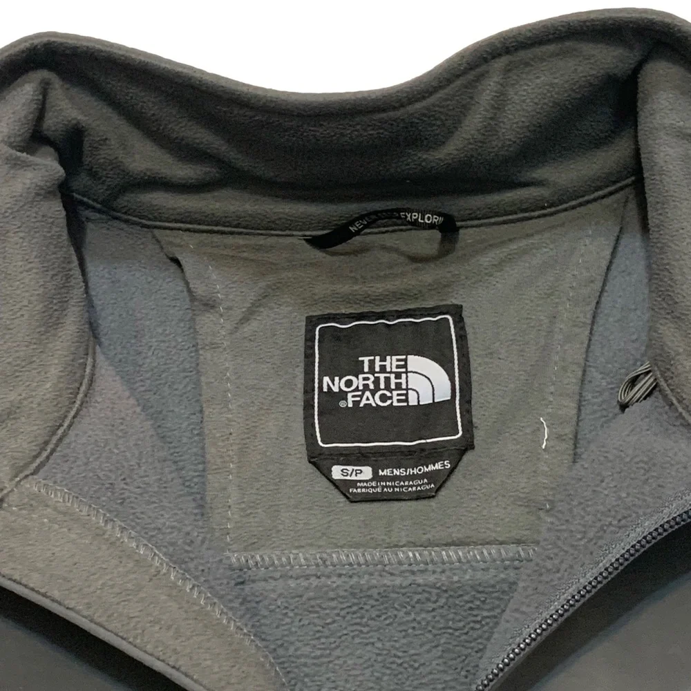 S / The North Face Men's soft shell Gray Jacket